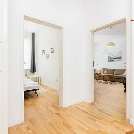 Apartament Klimatyczny I Jasny 3city W Gdyni Z Dwiema Sypialniami By Renters *